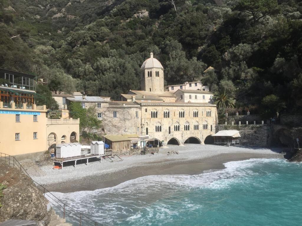 La Casa Della Fiore Камольи Экстерьер фото